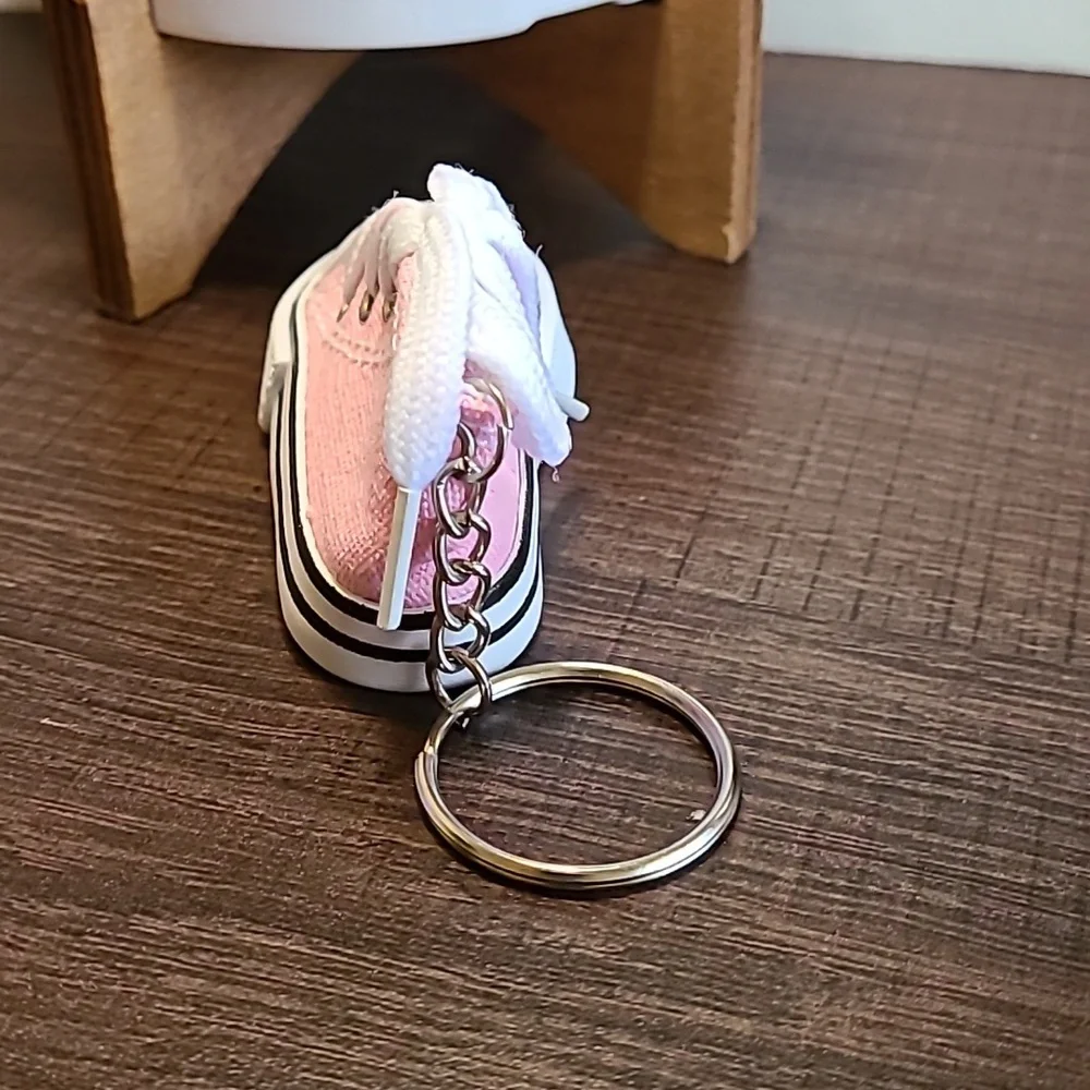 Pink Canvas Sneaker Keychain Cute Mini Shoe Keyring Bag‎ Charm Accessory